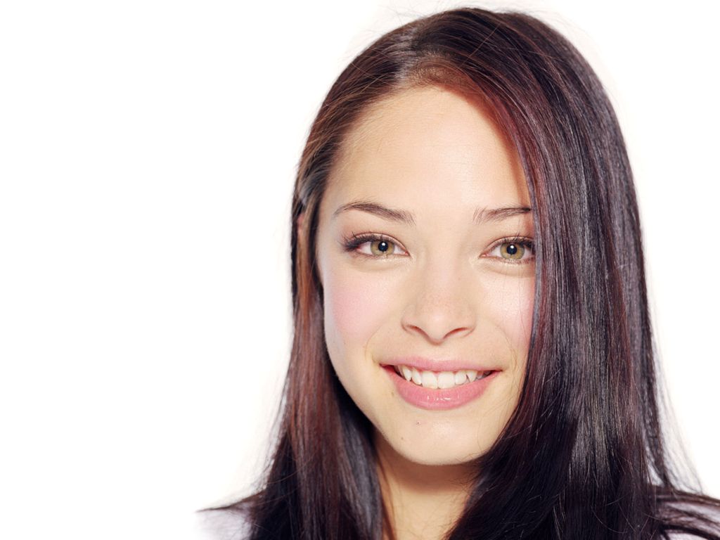 Kristin Kreuk leaked wallpapers