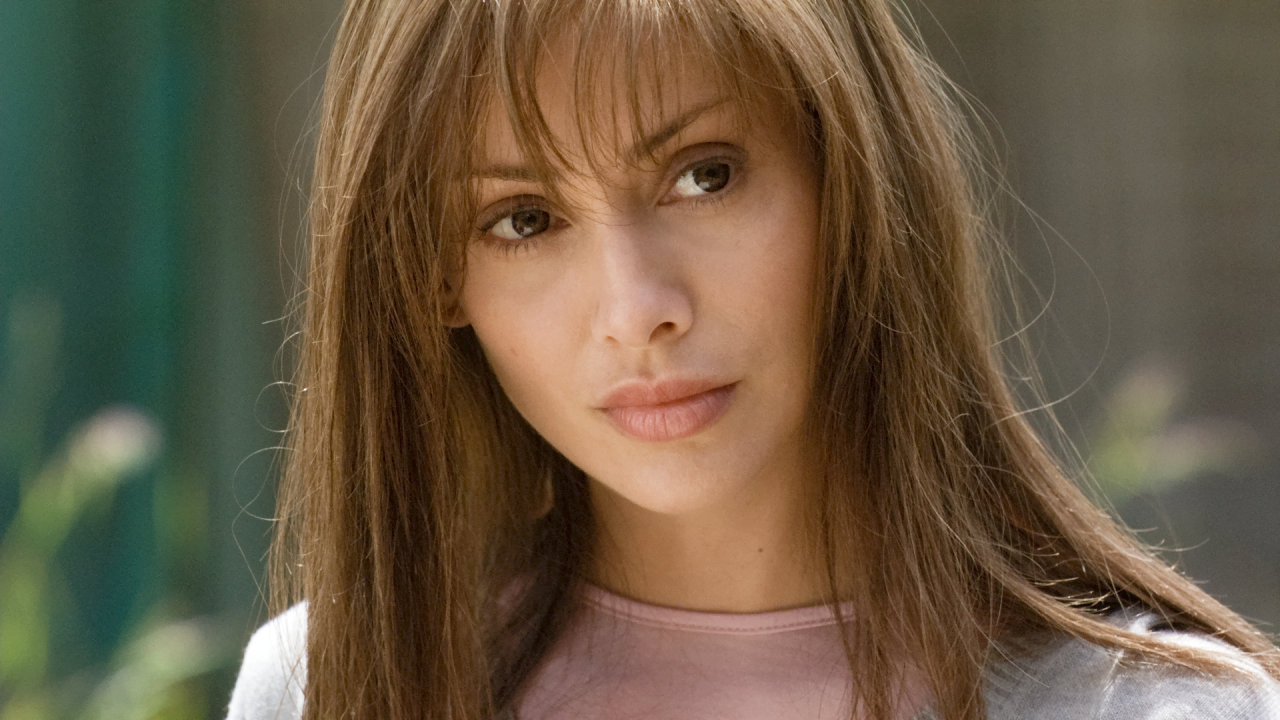 Natalie Imbruglia leaked wallpapers