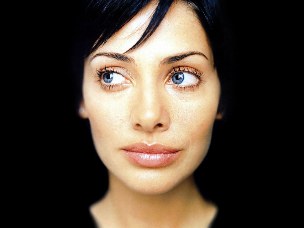 Natalie Imbruglia leaked wallpapers